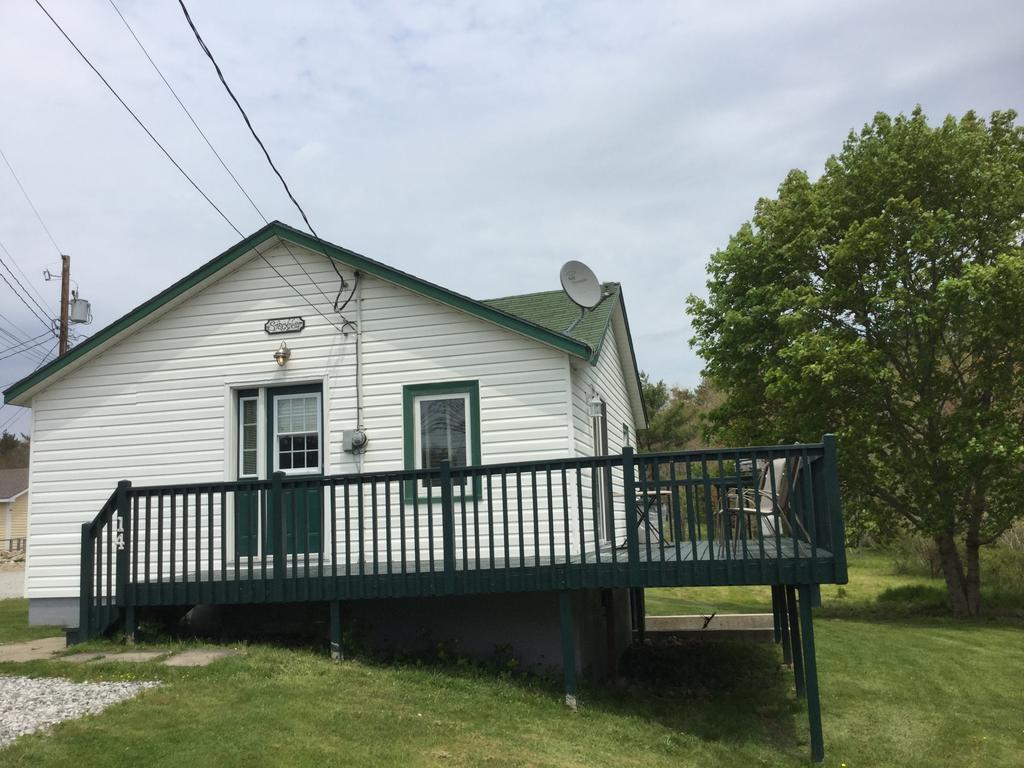 Mackenzie Motel & Cottages Shelburne Extérieur photo