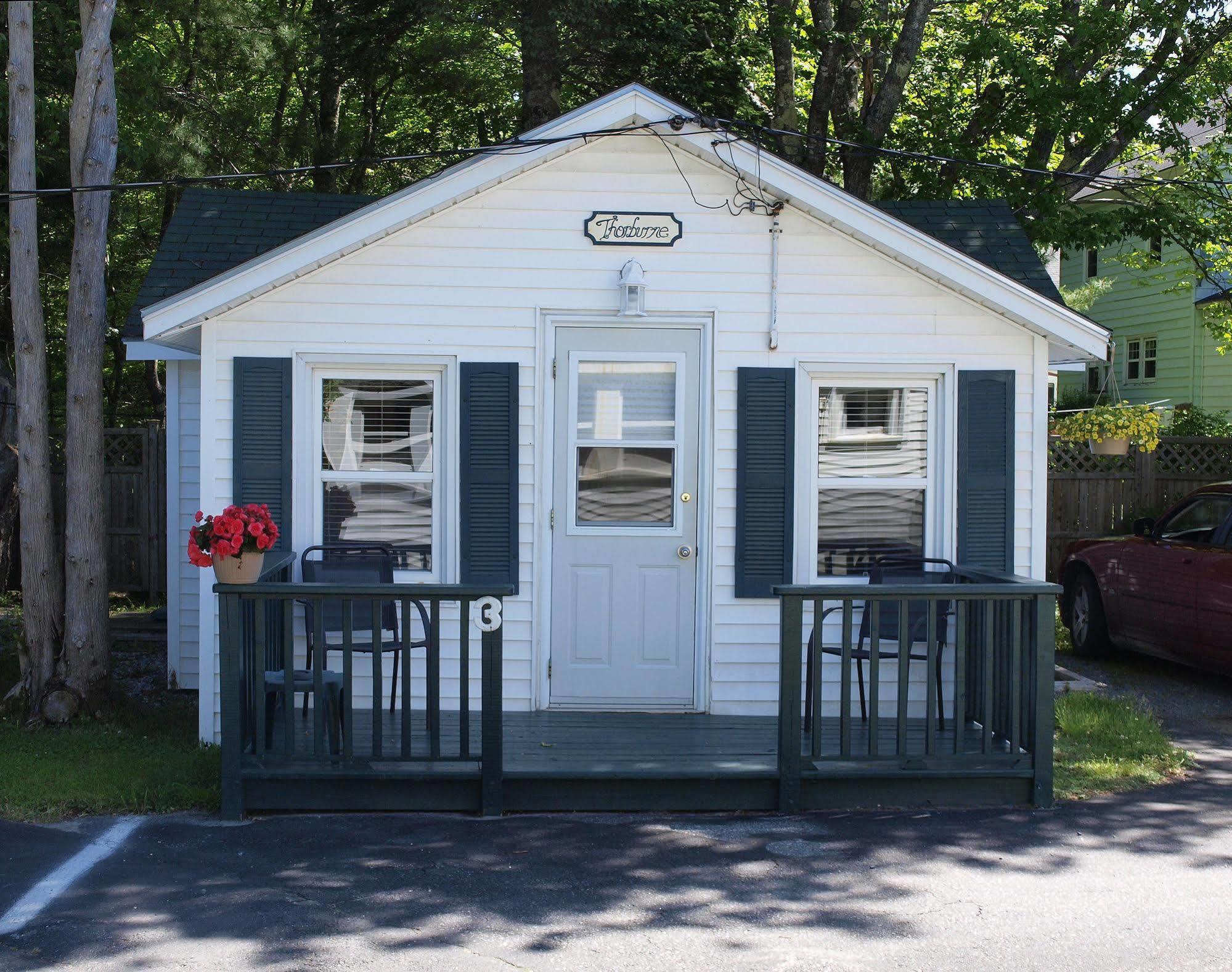 Mackenzie Motel & Cottages Shelburne Extérieur photo